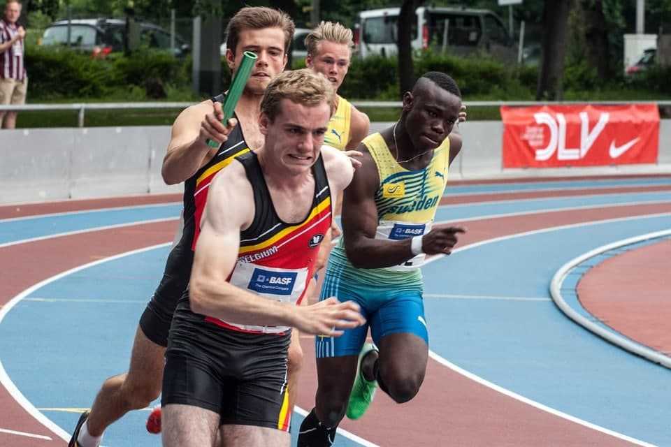 «Пригородное ДРСУ №1» передало молодому подрядчику контракт по реконструкции участка дороги во всеволожском поселке, оставив при себе 50 млн рублей