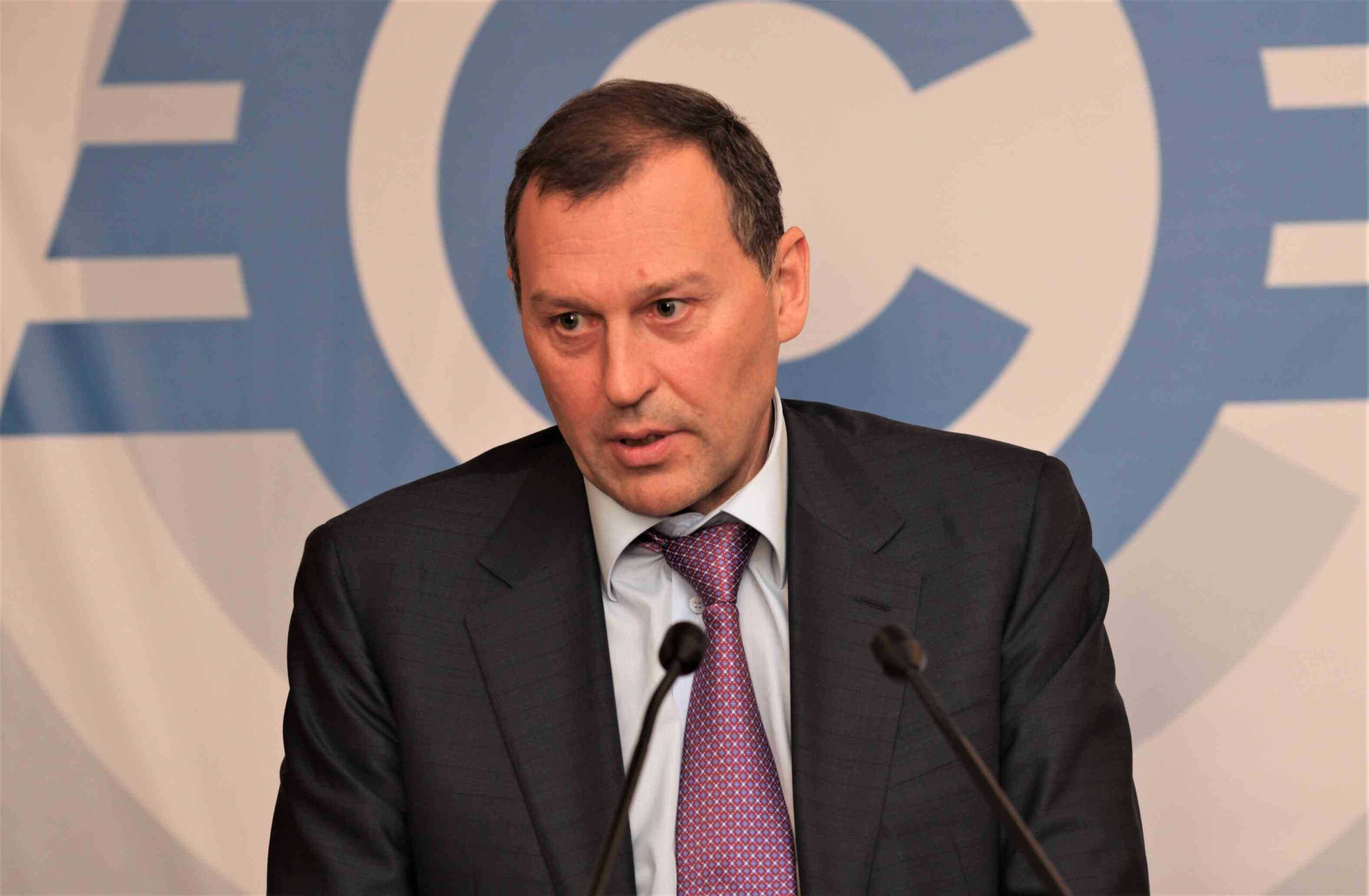 Мурино «не айди» – дебютный ЖК от «Евроинвест Девелопмент» потрескался и дурно пахнет